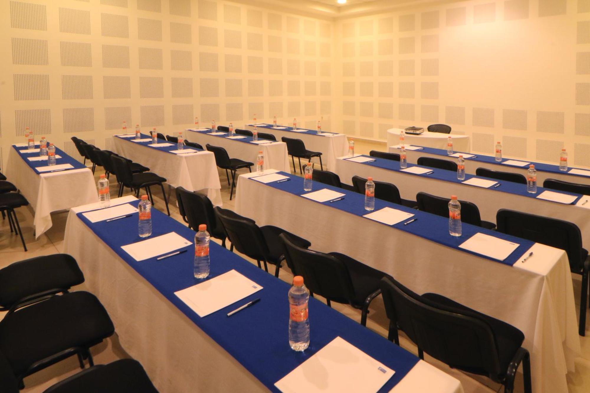 Holiday Inn Express Manzanillo By Ihg Exterior foto